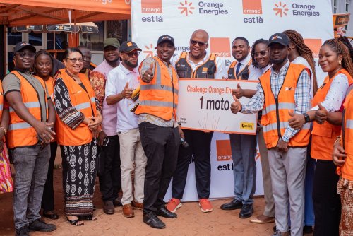 Challenge Orange Énergies : Un partenaire récompensé par une moto de 750 000 FCFA pour ses performances 6 ab6 26.jpg fbde2