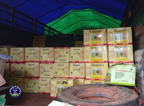Burkina : La Police Nationale saisit une importante quantité de pesticides et d'engrais d'une valeur de 11 millions de FCFA à Pô 2 whatsapp image 2026 07 01 at 15.01 03 1 dcbc6