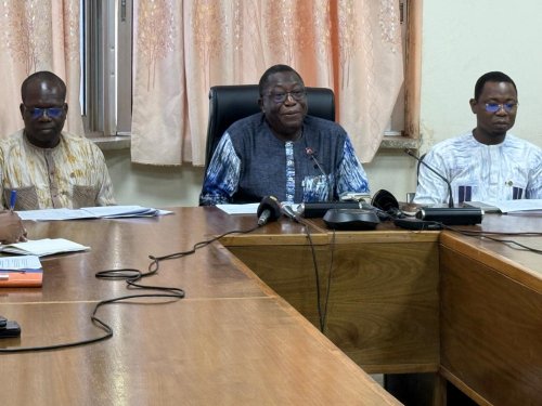 Burkina/Réformes Licence-Master : Un moratoire d'un an pour mieux préparer la communauté universitaire à la mise en œuvre d'une disposition majeure 4 4 5740 60441