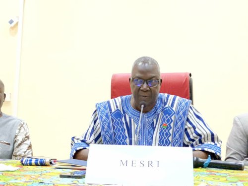 Burkina/Premières journées des retraités du CNRST : La transmission des savoirs au cœur des échanges 4 4 5764 ba4e9