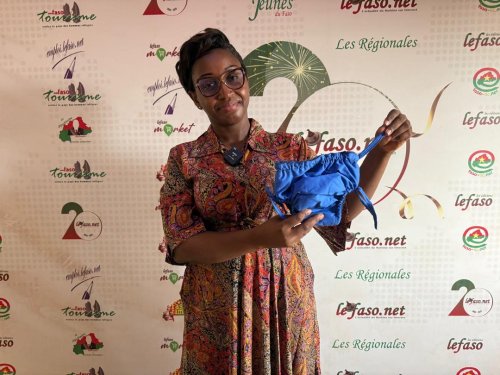 Esther Sanou épouse Ilboudo, présidente de l'Association Moussokaann : « Une femme qui lave régulièrement ses sous-vêtements peut également entretenir facilement une serviette hygiénique lavable » 7 6 1719 18cd8