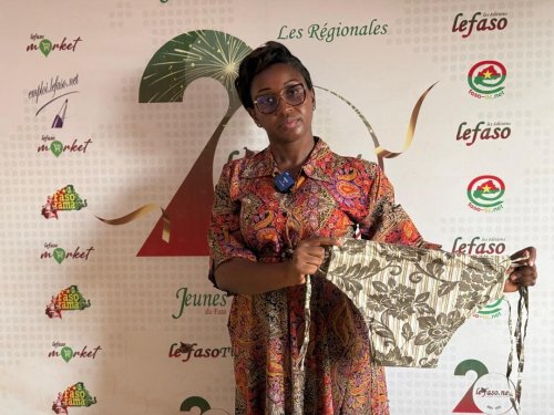 Esther Sanou épouse Ilboudo, présidente de l'Association Moussokaann : « Une femme qui lave régulièrement ses sous-vêtements peut également entretenir facilement une serviette hygiénique lavable » 8 7 904 fd779
