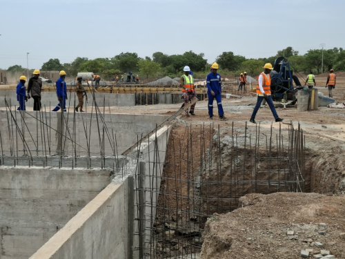 Suivi des chantiers de l'eau et de l'assainissement : Le DG de l'ONEA en tournée de contrôle à Houndé et Dandé 2 ab2 jpg 16 33a16