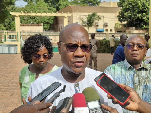 Burkina : La CNSS renforce les capacités des DRH et des futurs retraités sur leurs droits et obligations 3 ab3 jpg 27 28533