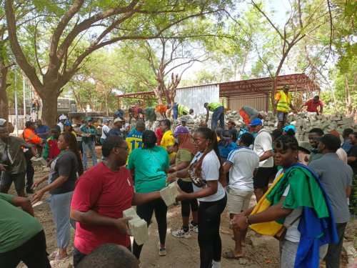 Agence Faso Mêbo : La communauté gabonaise offre trois tonnes de ciment 4 img 20260530 wa0119 f3eb4