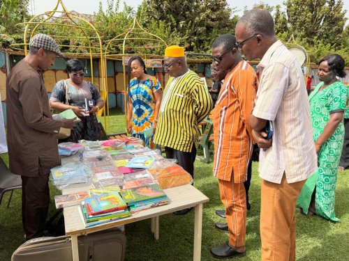 Première édition de « Graine de lecture » : Un salon pour cultiver le goût de lire chez les plus jeunes 3 whatsapp image 2026 04 11 at 13.26 30 ff574