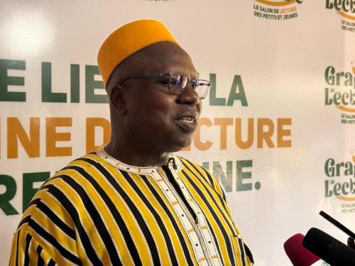 Première édition de « Graine de lecture » : Un salon pour cultiver le goût de lire chez les plus jeunes 5 whatsapp image 2026 04 11 at 13.27 15 78402