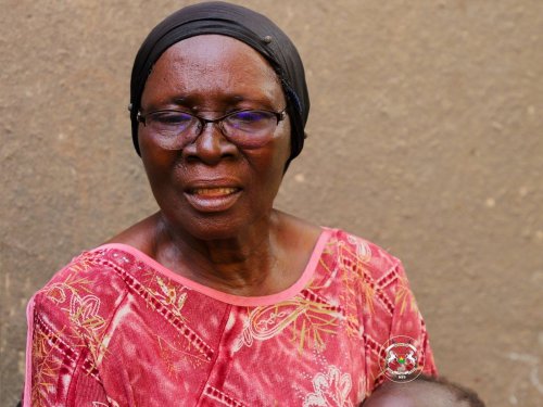 Kadiogo : Un enfant abandonné dans une église retrouve protection et espoir grâce à une chaîne de solidarité 2 whatsapp image 2026 05 18 at 17.26 20 fb999