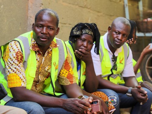 Kadiogo : Un enfant abandonné dans une église retrouve protection et espoir grâce à une chaîne de solidarité 3 whatsapp image 2026 05 18 at 17.26 20 1 cb8e0
