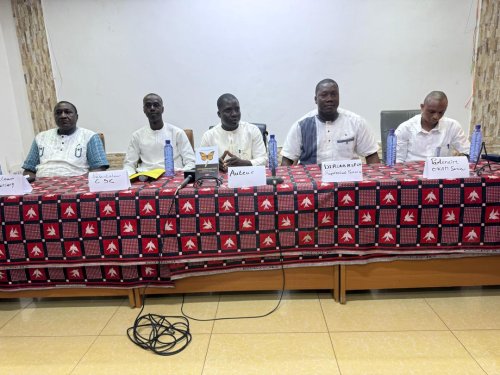 Burkina/Littérature : Pazisnewendé Wangraoua dédicace « Les Murmurations » 3 whatsapp image 2026 05 28 at 20.28 17 621e5