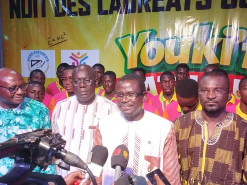 Excellence scolaire : Mathis Billa remporte la première édition du concours national « Youki'F Maths-PC » 6 whatsapp image 2026 07 18 at 13.35 48 1 b584a