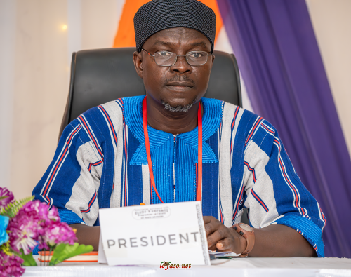 4 pour le directeur de l infpe de loumbila represente par brahiman sawadogo cette rencontre est bien plus qu un simple cadre d echanges 357d3