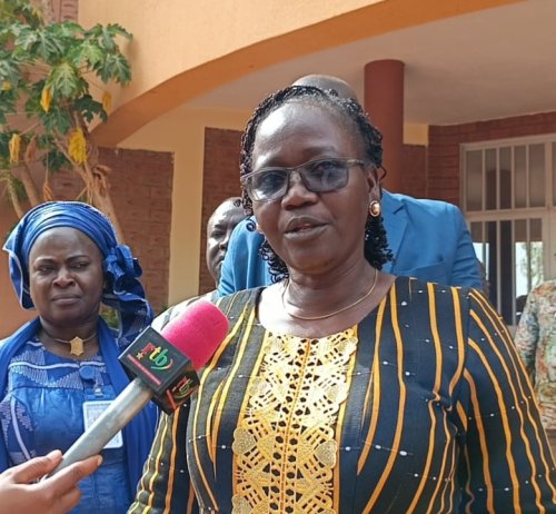 Burkina : Neuf instituts de formation d'enseignants dotés en équipements informatiques 3 whatsapp image 2026 04 22 at 20.17 08 2 fafd1
