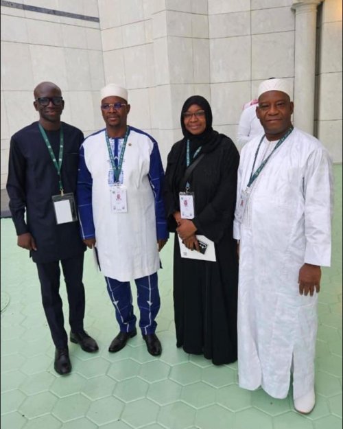 Hadj 2026 : Le Burkina Faso salué pour la discipline exemplaire de ses pèlerins 2 img 20260531 wa0106 fd681