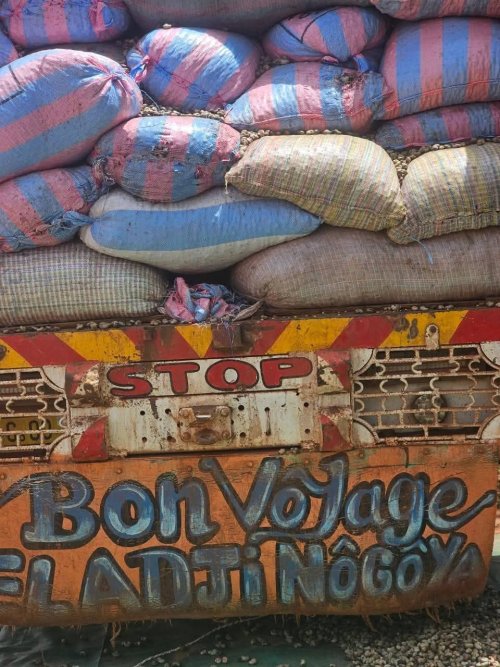 Bobo-Dioulasso : 22 tonnes d'urée frauduleuse saisies par la Brigade anti-fraude 2 whatsapp image 2026 05 03 at 17.22 07 1 efad7