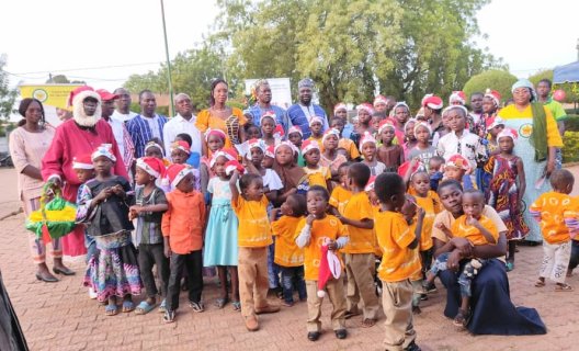 CNSS : Une journée de solidarité et de partage au profit de 100 enfants vulnérables de la commune de Ziniaré