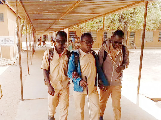 Burkina / Éducation inclusive : Des élèves aveugles et malvoyants suivent les cours comme les autres 