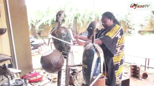 Voyage virtuel : Découvrez les trésors du Village artisanal de Ouagadougou sur Lefaso TV