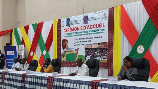 Burkina/Enseignement supérieur : Moov Africa-ONATEL octroie 2,5 millions de FCFA de bourses à dix étudiants vulnérables