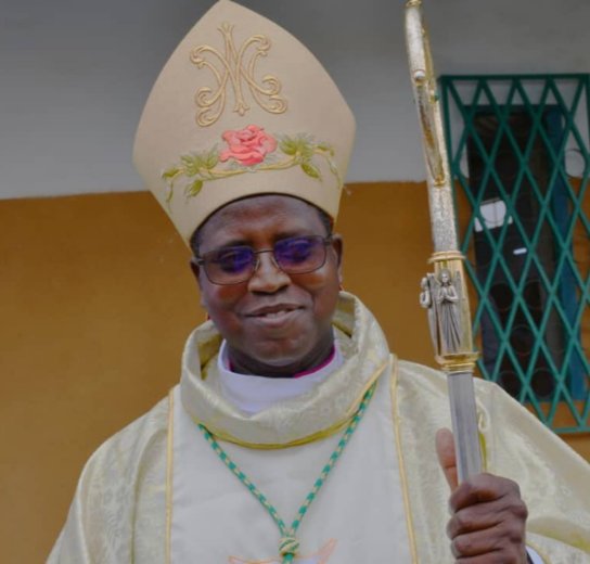 Eglise du Burkina Faso : Mgr Prosper Kontiébo nommé archevêque métropolitain de Ouagadougou