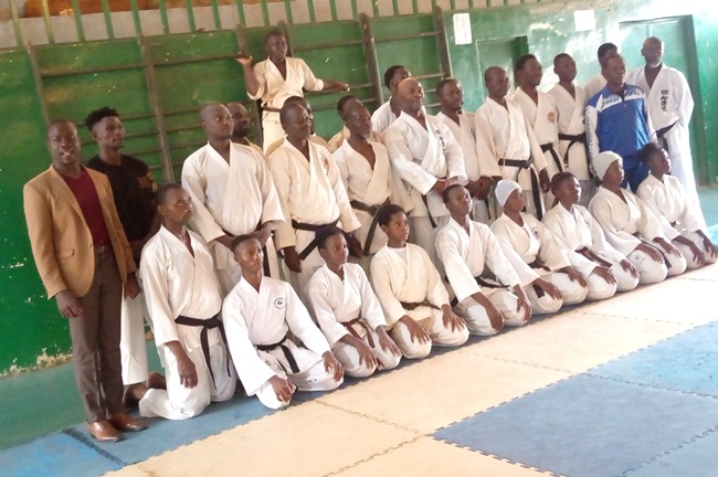 Arts martiaux&nbsp;: Les maîtres de karaté burkinabè à l’école d’un expert de la fédération internationale