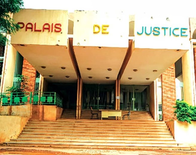 Burkina/Affaire L’Événement contre Adama Siguiré : L’audience renvoyée au 24 juin 2024 