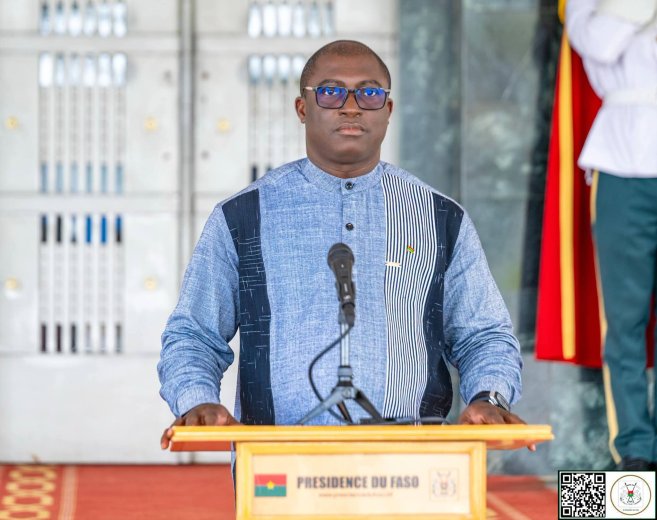 Burkina&nbsp;: Le Conseil des ministres adopte deux décrets sur les horaires de travail et la journée continue