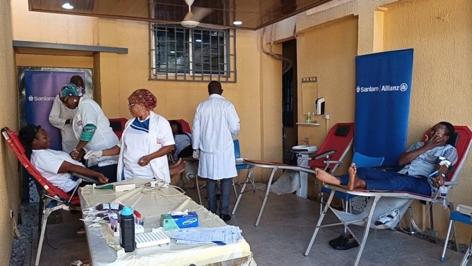 Burkina/Don de sang&nbsp;: Sanlam Allianz mobilise ses collaborateurs pour renforcer les réserves sanguines