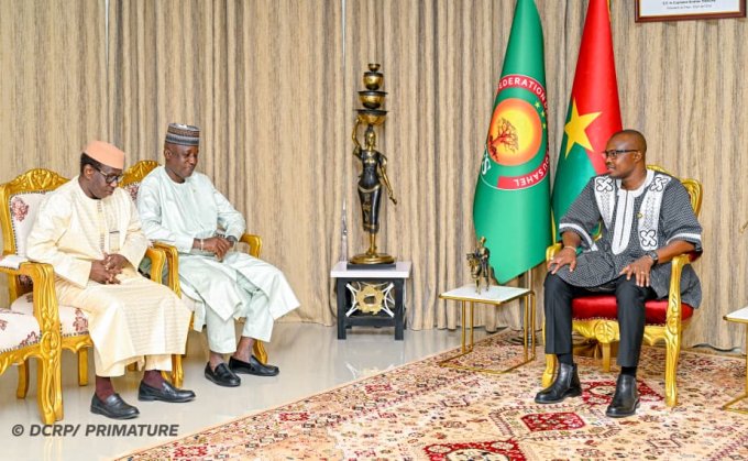 Le Premier ministre burkinabè aux Grandes chancelleries de l’AES&nbsp;: «&nbsp;N’ayons pas peur d’être différents&nbsp;»
