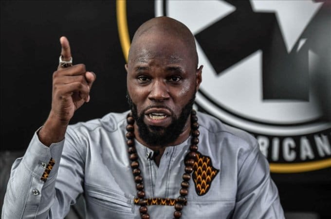 Afrique du Sud&nbsp;: L’activiste panafricain Kémi Seba voit sa comparution repoussée au 23 septembre 2026