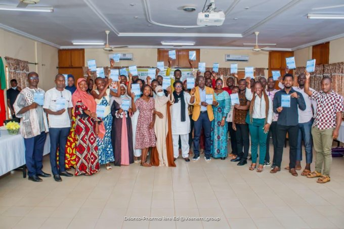 Bobo/INSSA&nbsp;: La déontologie pharmaceutique au cœur d’une rencontre d’échanges à l’UNB