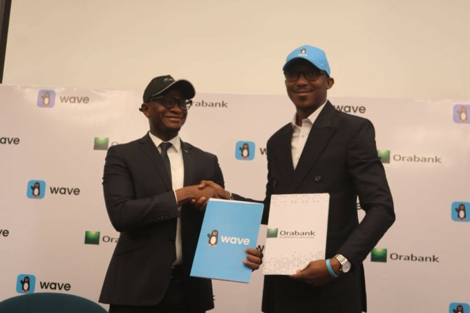 Burkina&nbsp;: Orabank Burkina et Wave Burkina lancent les services Bank-to-Wallet et Wallet-to-Bank