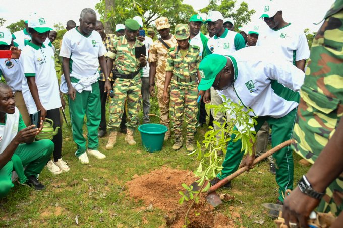 Burkina/Ressources forestières : Le projet Weoog-Paani a mis en terre 609 000 plants et récupéré 470 hectares de terres dégradées en 2022