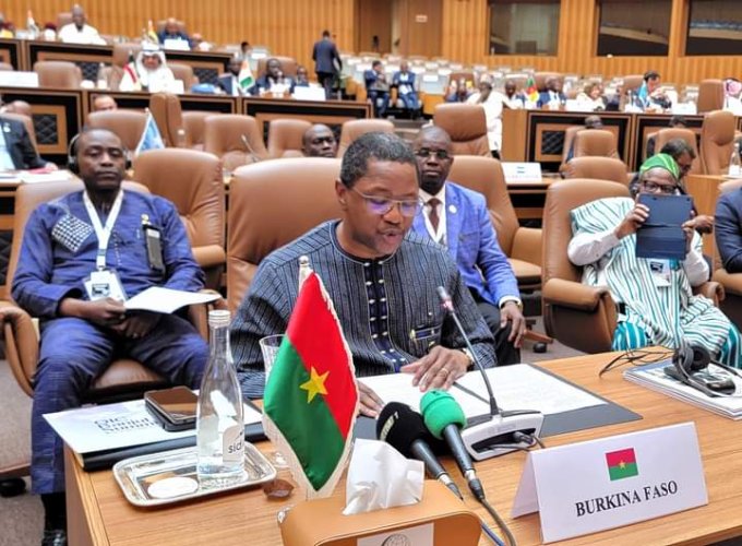 57è sommet de l’OCI : le Burkina Faso salue les efforts de l’organisation et plaide pour plus de solidarité au profit des pays de l’AES.