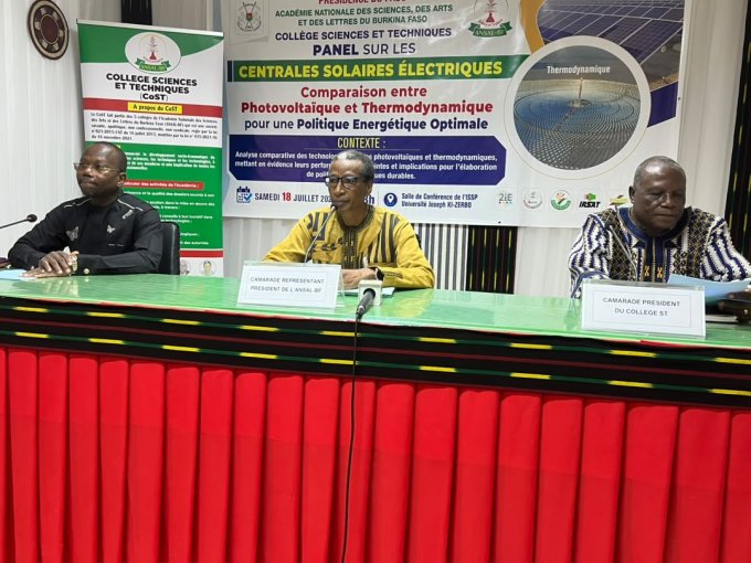 Transition énergétique au Burkina Faso&nbsp;: Des experts comparent les technologies solaires pour orienter les choix stratégiques